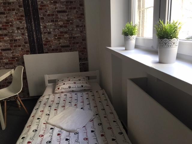 Sawa Hostel Варшава Экстерьер фото